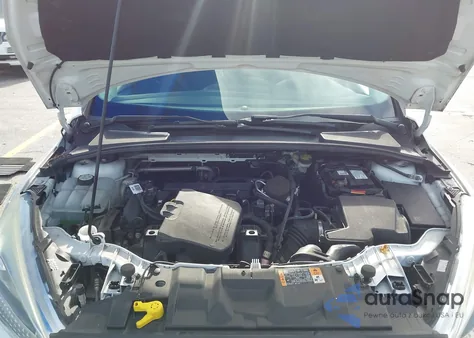 2016 Ford Focus S из США, поврежденный, VIN 1FADP3E21GL248877